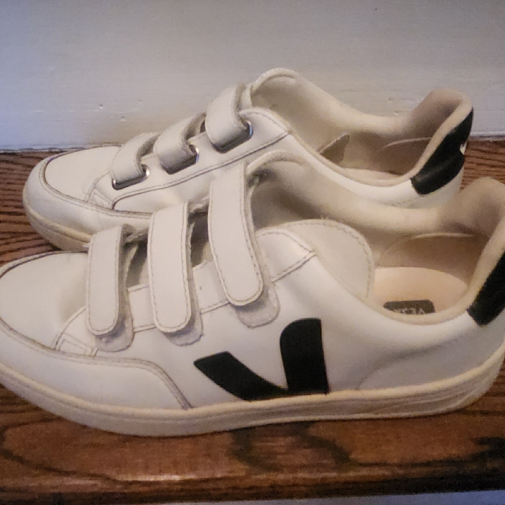 Veja women sneakers